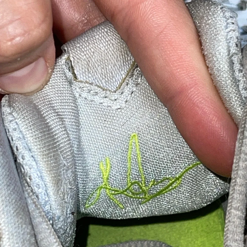 Nike | Kyrie 3 Time to Shine Basketball Sneakers